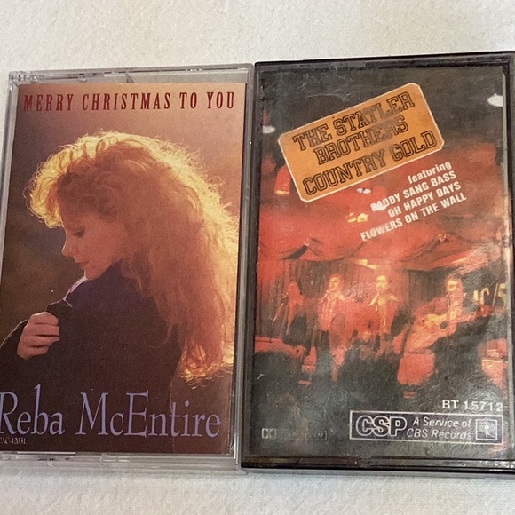 FINAL SALE PRICE 12 Pc Country & Christmas Cassette Tape Lot - Picture 5 of 6